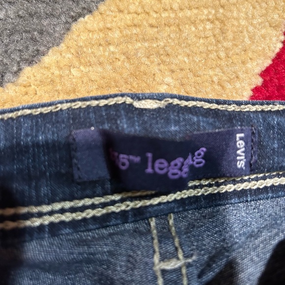 Levi’s Dark Wash y2k Denim Jean Capri Pants Zipper Ankle Junior’s Size 3 - Picture 10 of 11